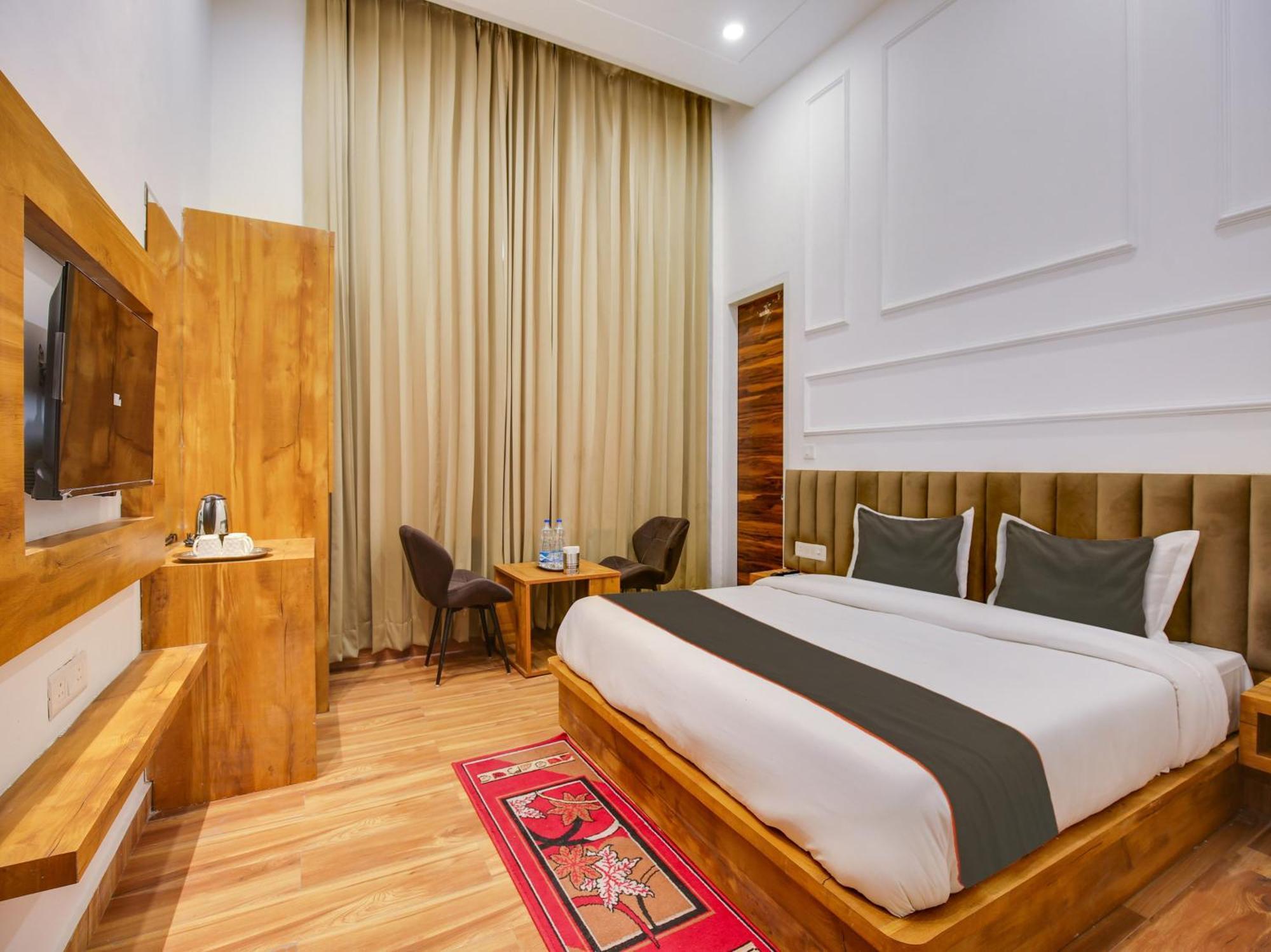 Fabhotel Amar Villa Amritsar Exterior foto